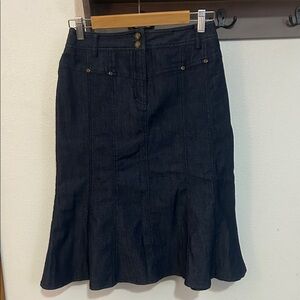 Larry Levine, petite stretch Classic Black Denim Skirt size 4P